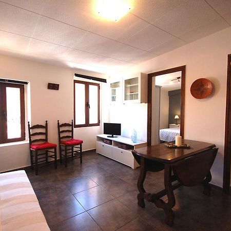 Lets Holidays Cozy Apartment 70 M. From The Beach In Tossa Tossa de Mar Buitenkant foto